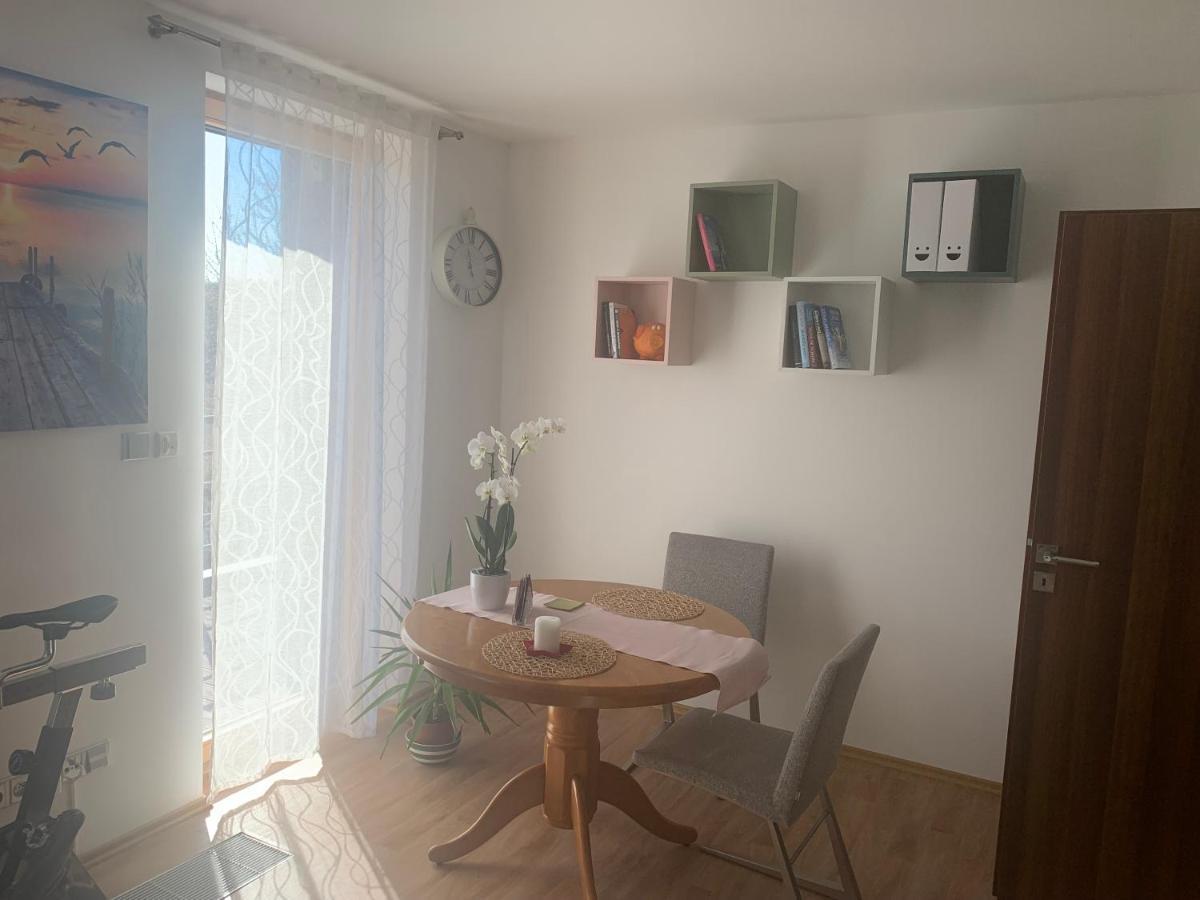 Apartman S Wellness Sluzbami Cercany Exterior foto